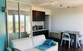 Studio Vue Mer Avec Piscine
